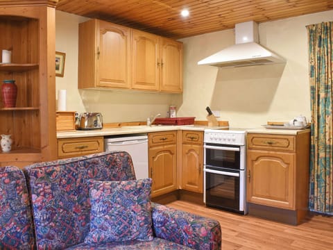 Kitchen | Burnmouth, Glenprosen, By Kirriemuir