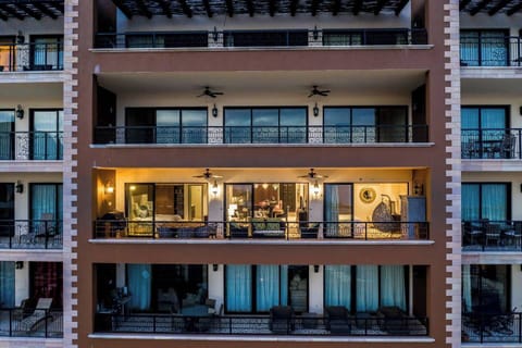 Amazing 3 BR, 2.5 Bathroom Condo in Copala, Quivira