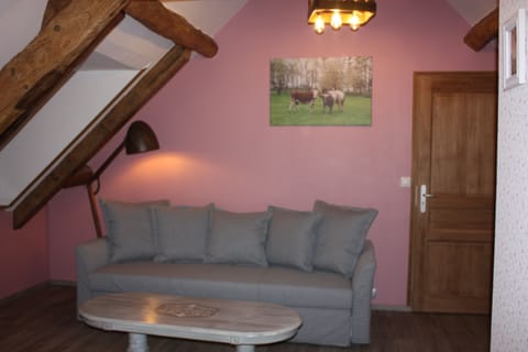 Family Room | Premium bedding, memory foam beds, individually decorated