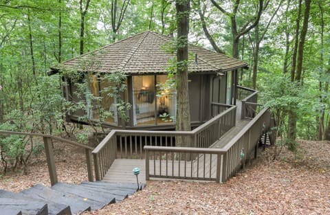 Snuggled into the woods but close to the hub of Big Canoe
