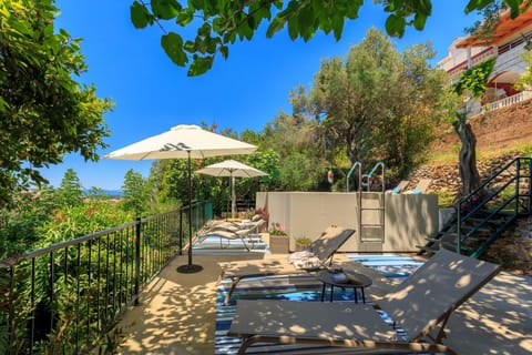 Sundeck