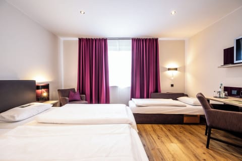 Classic Triple Room, Garden Area | In-room safe, free WiFi, bed sheets, wheelchair access
