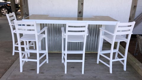 New Outdoor Bar, 2021