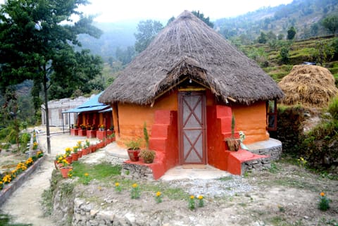 Earthbag House | Front of property
