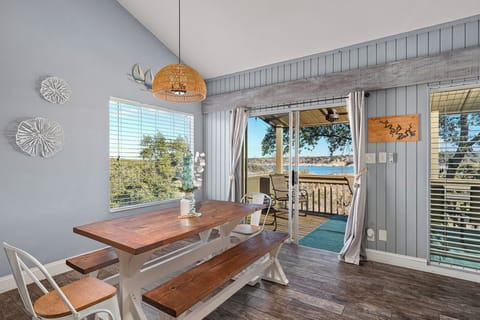 Welcome to Paradise Point!