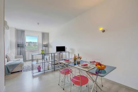 Living and dining room