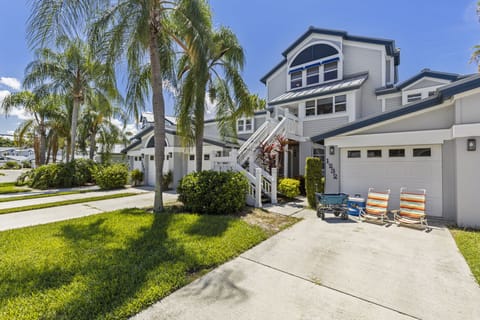 Bayside Pointe Home Exterior