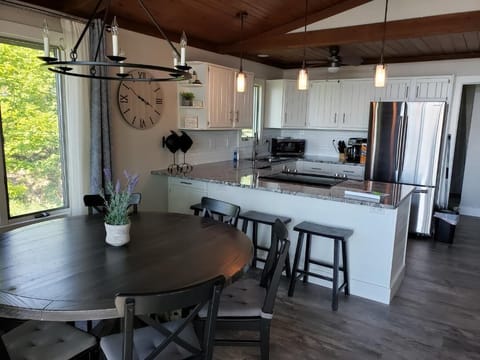 Completely remodeled upper level