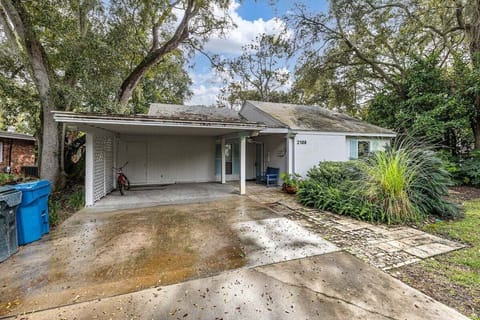 2108 Bruce Drive - Front Elevation