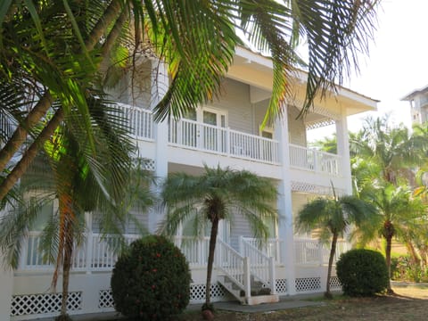 Upper unit