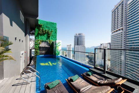 Outdoor pool, a rooftop pool, open open 24 hours, sun loungers