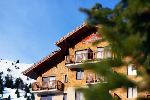 Step out onto the balcony and take in the magnificent mountain views.