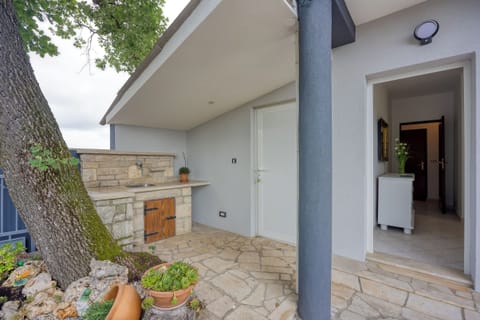 Apartment (A1) | Terrace/patio