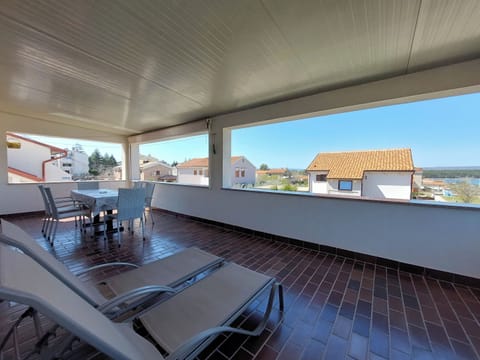 Apartment (A1) | Terrace/patio