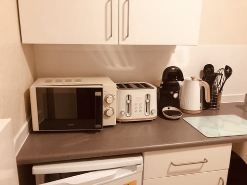 Premium bedding, memory foam beds, individually furnished, desk