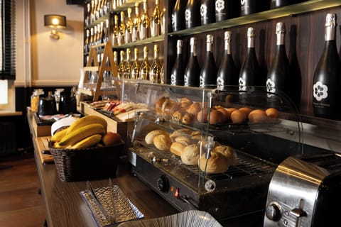 Daily continental breakfast for a fee