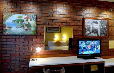 LCD TV