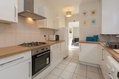 House, Private Bathroom (Whole)