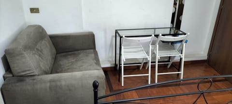 Classic Triple Room | Individually decorated, individually furnished, desk, free WiFi