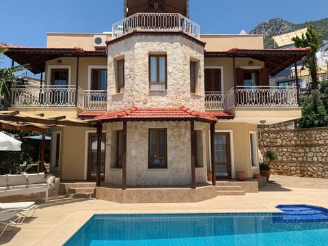 Front of the Villa 