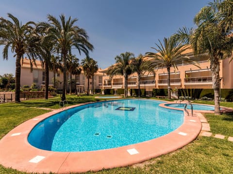 Swimming Pool, Property, Resort, Real Estate, Vacation, Leisure, Building, Palm Tree, Tree, House