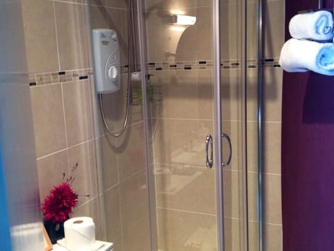 Single Room, Ensuite (8) | Bathroom