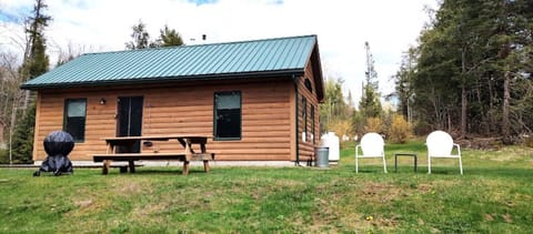 Serene Country Cabins cabin 4