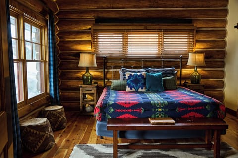 Basic Chalet, 2 Bedrooms | Hypo-allergenic bedding, free WiFi, bed sheets