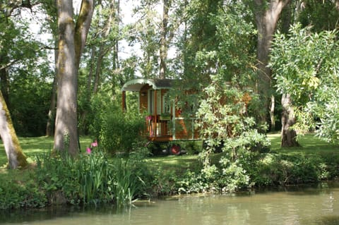 Cabin | Iron/ironing board (on request), WiFi (free), individually decorated