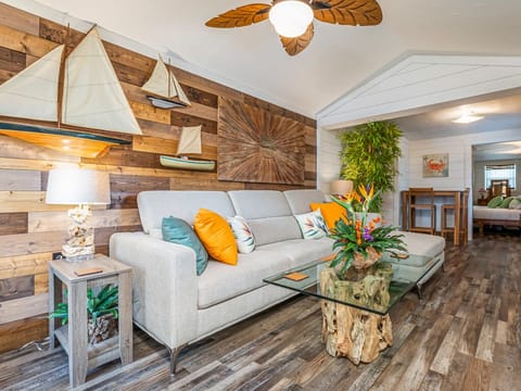 Gilligans Island perfect couple's retreat