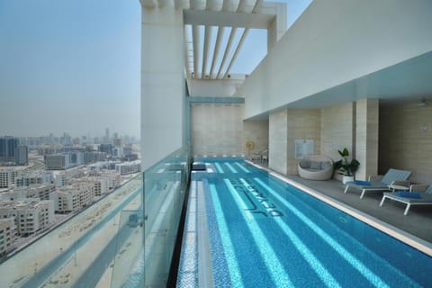 Outdoor pool, sun loungers