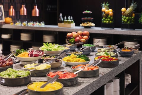 Daily buffet breakfast for a fee