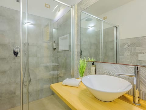 Junior Suite | 20 bedrooms, premium bedding, down comforters, Select Comfort beds