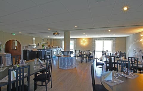Daily buffet breakfast (EUR 14 per person)