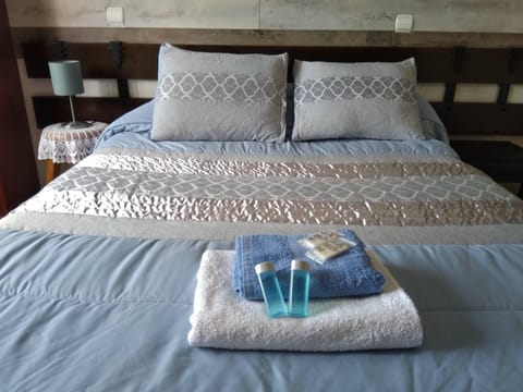 Double Room | Blackout drapes, free WiFi, bed sheets