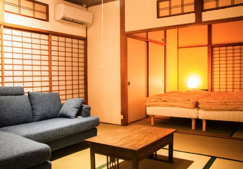 Whole house | 1 bedroom, WiFi (free)