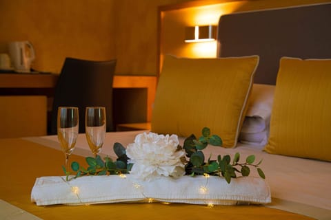 Down comforters, desk, laptop workspace, blackout drapes