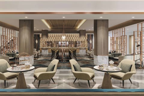2 bars/lounges