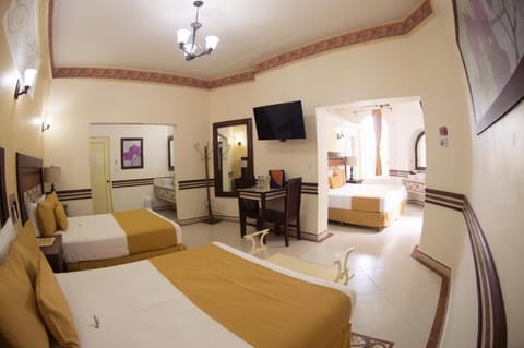 Family Suite | Premium bedding, pillowtop beds, in-room safe, individually decorated