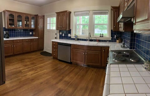 Large Kitchen, stocked with essentials and more.