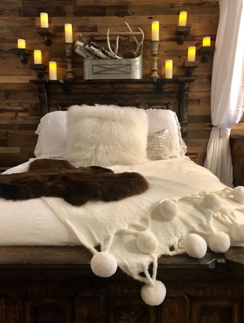 Queen Bed