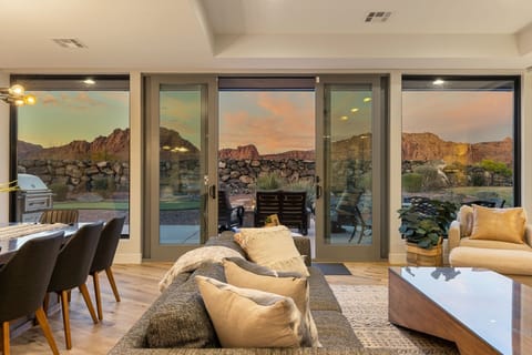 House, 3 Bedrooms | Living area | 50-inch flat-screen TV with cable channels, Smart TV