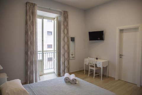 Individually decorated, individually furnished, desk, laptop workspace