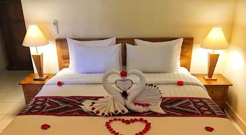 Soundproofing, iron/ironing board, rollaway beds, free WiFi