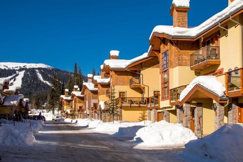 Townhome, 3 Bedrooms | Exterior