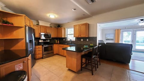 Nicely Appointed Kitchen