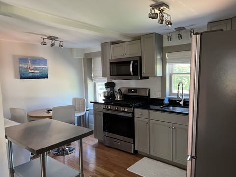 full kitchen