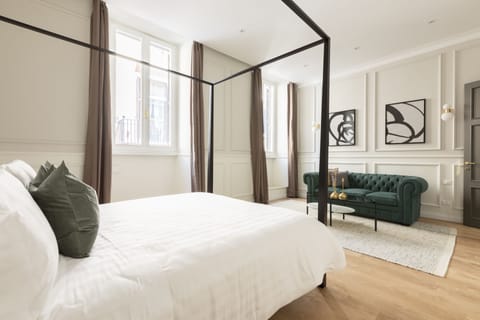 5 bedrooms, premium bedding, individually furnished, iron/ironing board