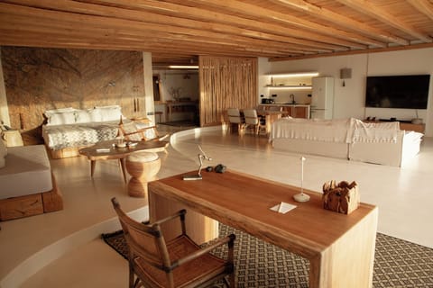 Majesty Suite with Outdoor Hot Tub | Private kitchenette | Espresso maker, electric kettle, eco-friendly cleaning products