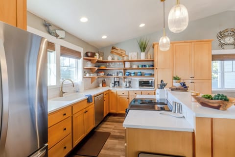 Feel free to bring the chef! All else is provided in this kitchen.